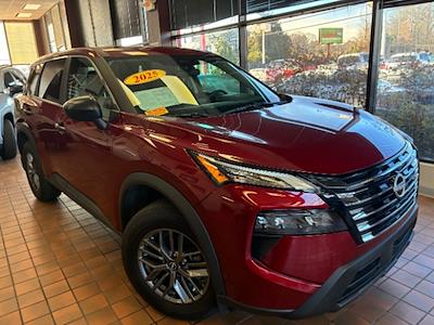 Used 2025 Nissan Rogue - photo 1