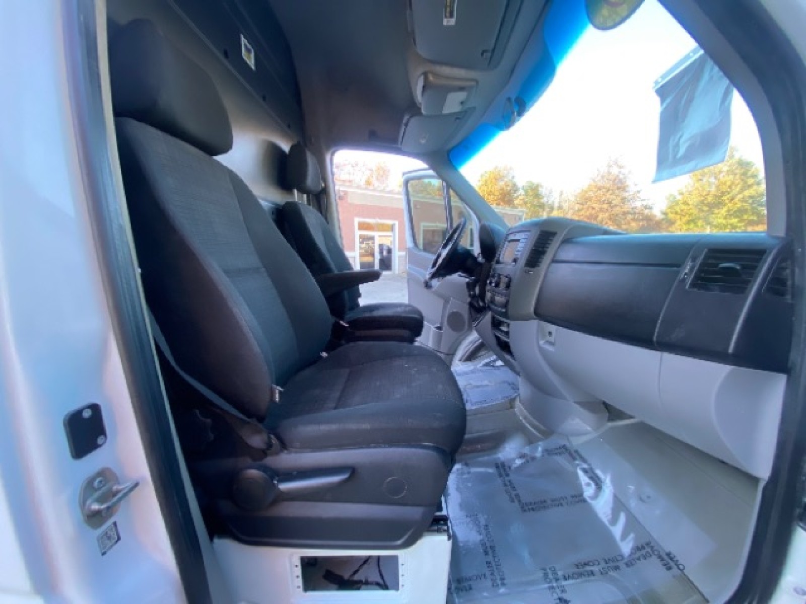 Used 2016 Freightliner Sprinter 3500 - photo 14