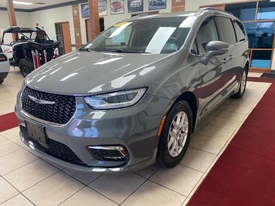 Used 2022 Chrysler Pacifica Touring L Minivan for sale #A1P-97144 - photo 1