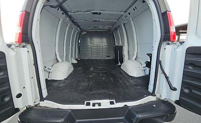 Used 2023 GMC Savana 2500 - photo 1