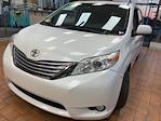 Used 2017 Toyota Sienna XLE Minivan for sale #A2F-25813 - photo 9