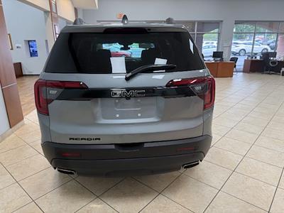 Used 2023 GMC Acadia SLE SUV for sale #A2FP-32245 - photo 2