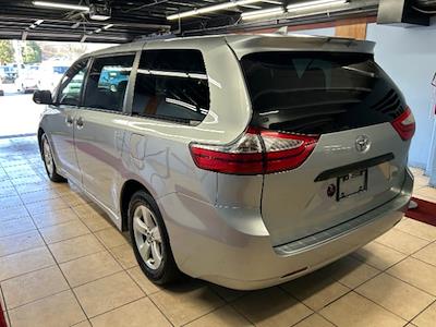 Used 2019 Toyota Sienna L Minivan for sale #A2FP-67083 - photo 2