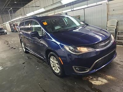 Used 2020 Chrysler Pacifica Touring L Minivan for sale #A2P-32015 - photo 1