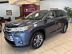 Used 2018 Toyota Highlander SE AWD SUV for sale #A2TP-08436 - photo 2