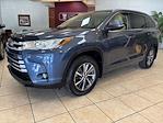 Used 2018 Toyota Highlander SE AWD SUV for sale #A2TP-08436 - photo 3
