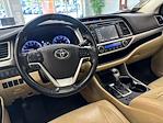 Used 2018 Toyota Highlander SE AWD SUV for sale #A2TP-08436 - photo 10