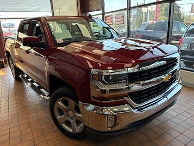 Used 2018 Chevrolet Silverado 1500 - photo 1