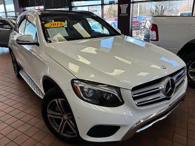 Used 2016 Mercedes-Benz GLC 300 SUV - photo 1