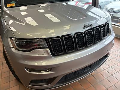 Used 2018 Jeep Grand Cherokee - photo 1