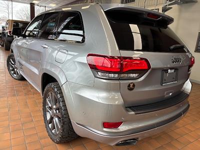 Used 2018 Jeep Grand Cherokee - photo 1