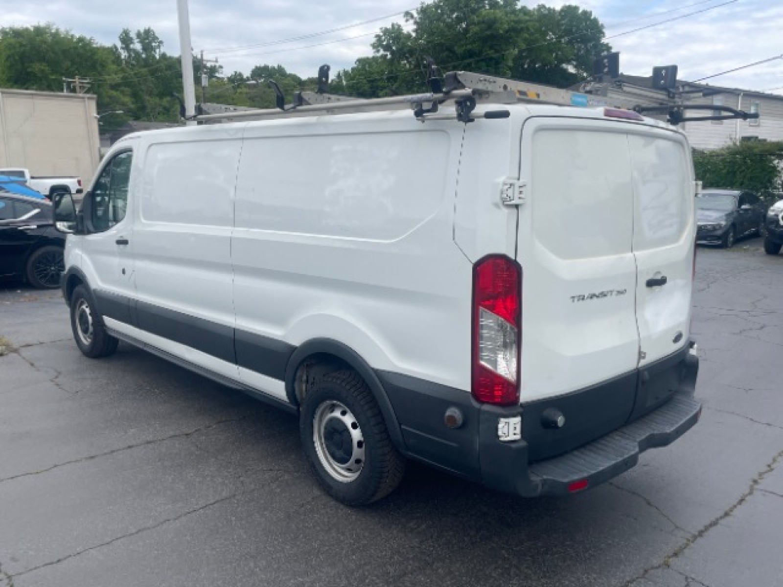 Used 2017 Ford Transit 350 - photo 2