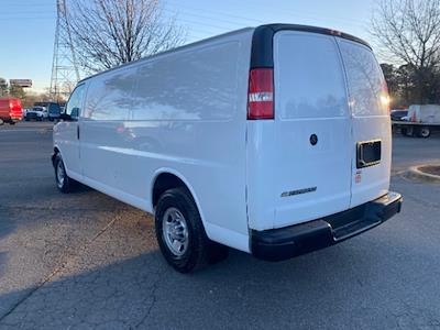 Used 2017 Chevrolet Express 3500 - photo 1
