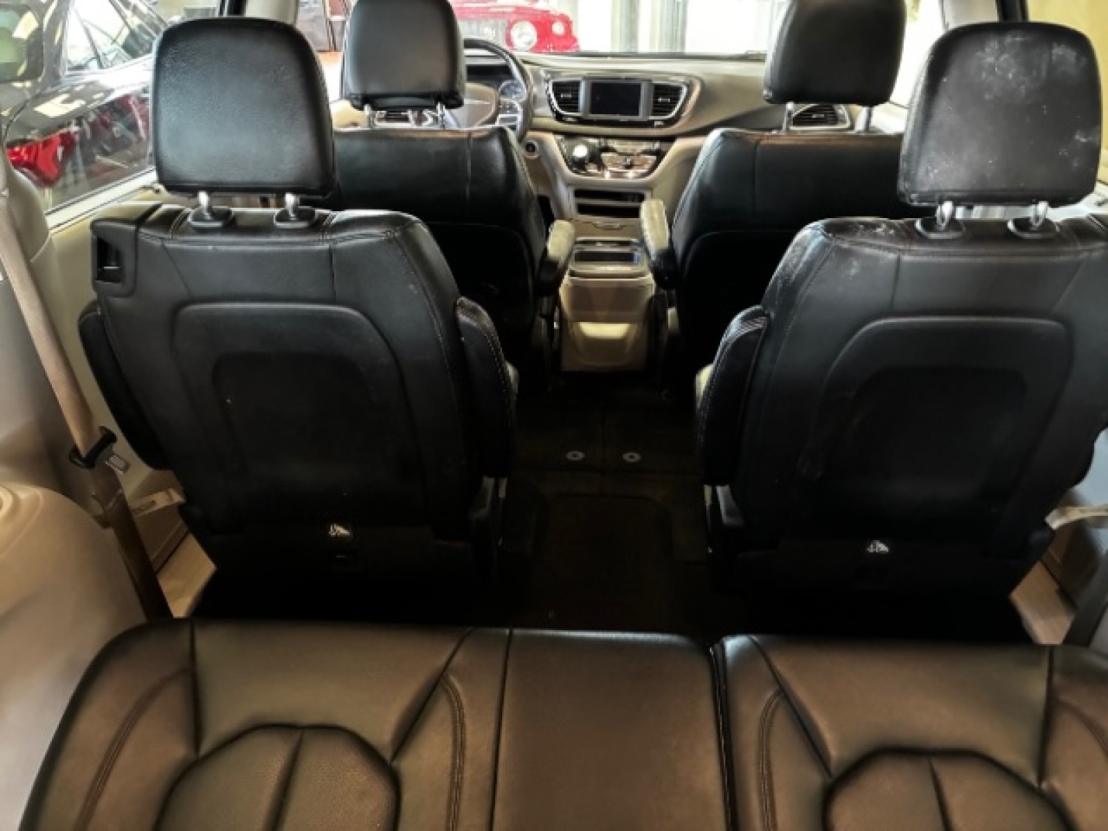 Used 2020 Chrysler Pacifica - photo 17