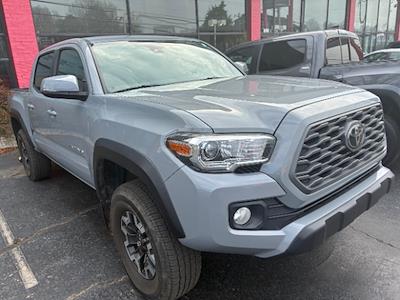 Used 2021 Toyota Tacoma - photo 1