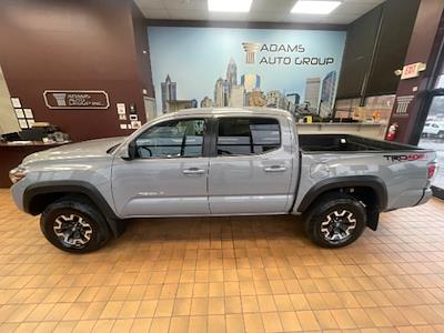 Used 2021 Toyota Tacoma - photo 1