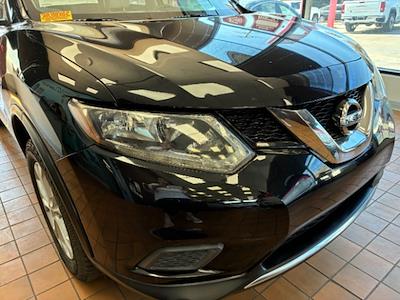 Used 2016 Nissan Rogue - photo 1