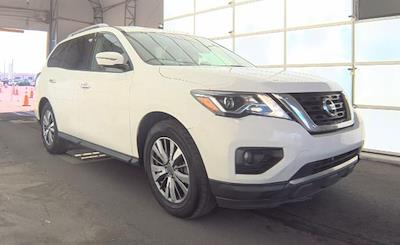 Used 2020 Nissan Pathfinder - photo 1