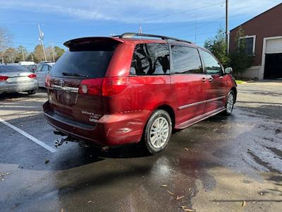 Used 2007 Toyota Sienna XLE Minivan for sale #A4T-03767 - photo 2