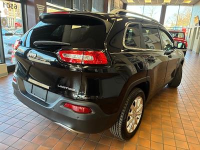 Used 2017 Jeep Cherokee Limited for sale #A9F-40312 - photo 2