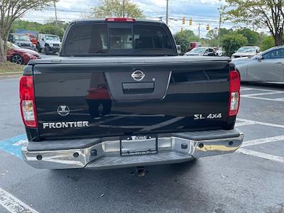 Used 2014 Nissan Frontier SL Crew Cab 4x4 Pickup for sale #A9FP-27330 - photo 2