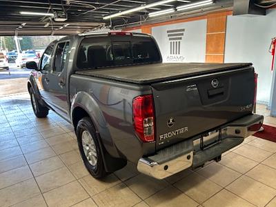 Used 2019 Nissan Frontier SV Crew Cab 4x4 Pickup for sale #A9FP-93691 - photo 2