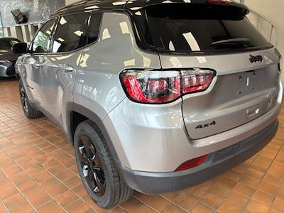Used 2019 Jeep Compass Altitude 4x4 SUV for sale #A9P-50653 - photo 2