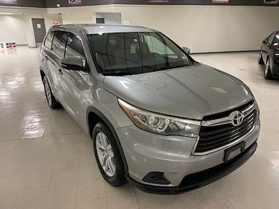 Used 2015 Toyota Highlander LE Plus for sale #A9T-75681 - photo 1