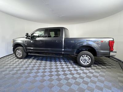 2019 Ford F-250 Crew Cab 4WD Pickup for sale #KEE41669 - photo 2