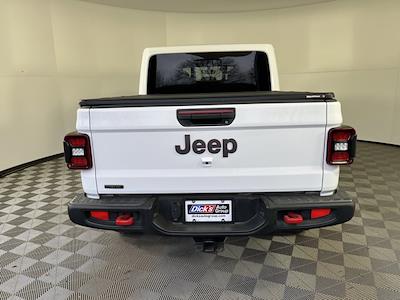 Used 2022 Jeep Gladiator - photo 1