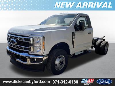 2026 Ford F-350 Regular Cab DRW 4WD Cab Chassis for sale #TEC78158 - photo 1