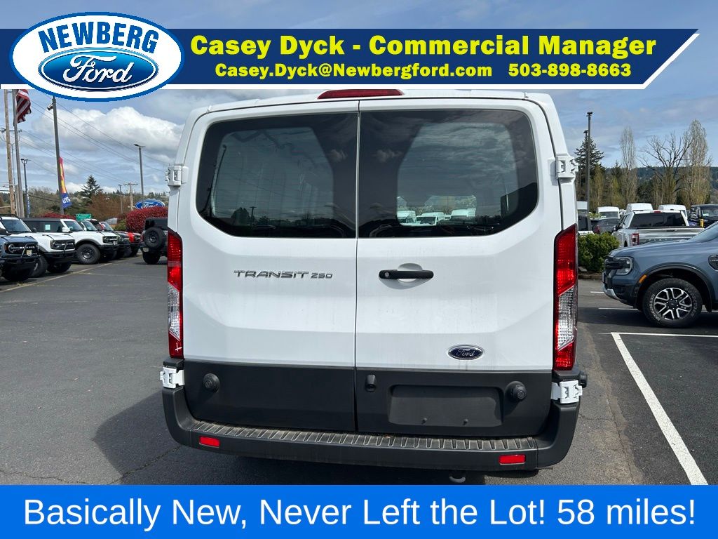 Used 2024 Ford Transit 250 - photo 10