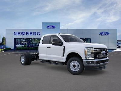 New 2025 Ford F-350 XL Super Cab 4x4 Cab Chassis for sale #252396 - photo 1