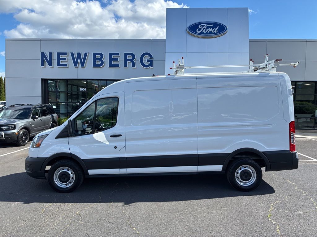 Used 2022 Ford Transit 250 - photo 8