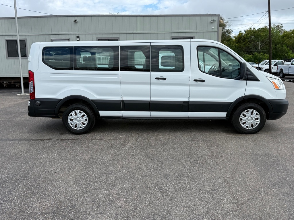 2019 Ford Transit XL photo 2