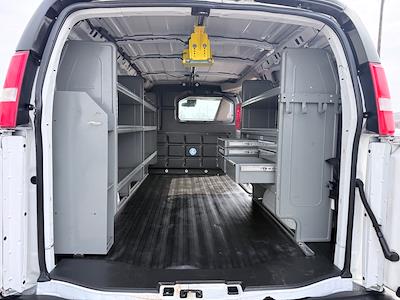 Used 2021 Chevrolet Express 2500 - photo 1