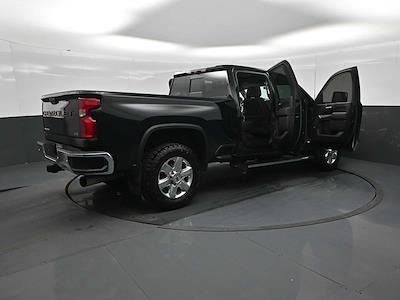 Used 2020 Chevrolet Silverado 2500 - photo 1