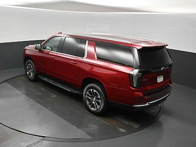 New 2026 Chevrolet Suburban LT for sale #176271 - photo 2