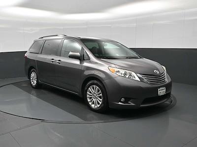 Used 2015 Toyota Sienna XLE Minivan for sale #200648A - photo 2