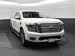 2017 Nissan Titan Crew Cab 4WD Pickup for sale #216369A - photo 4