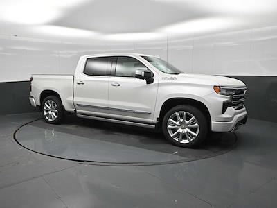Used 2024 Chevrolet Silverado 1500 - photo 1