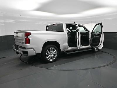 Used 2024 Chevrolet Silverado 1500 - photo 1