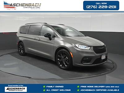 2025 Chrysler Pacifica FWD Minivan for sale #FC229657A - photo 1