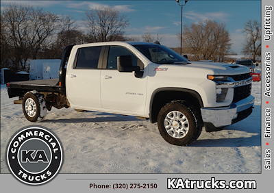 Used 2022 Chevrolet Silverado 2500 Crew Cab Flatbed Truck for sale #184652 - photo 1