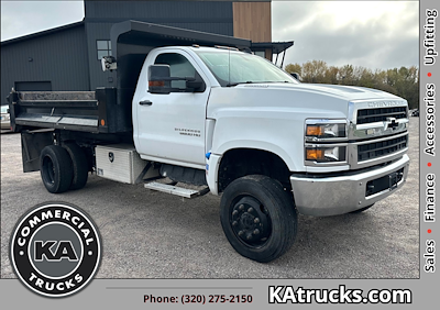 Used 2023 Chevrolet Silverado 6500 Regular Cab 4x4 11' Dump Truck for sale #507137 - photo 1
