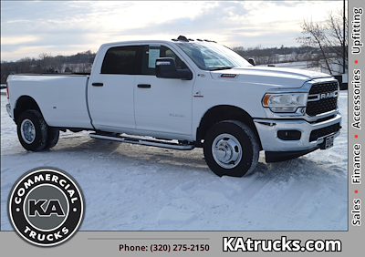 Used 2023 Ram 3500 - photo 1