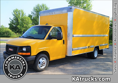 Used 2017 GMC Savana 3500 4x2 17' Rockport Box Truck for sale #910279 - photo 1