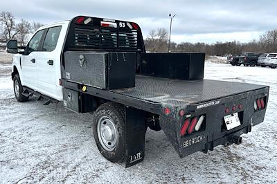 Used 2022 Ford F-250 Crew Cab Flatbed Truck for sale #C28099 - photo 2