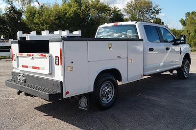 Used 2022 Ford F-250 Crew Cab 4x4 Reading 8' Service Truck for sale #C46996 - photo 2