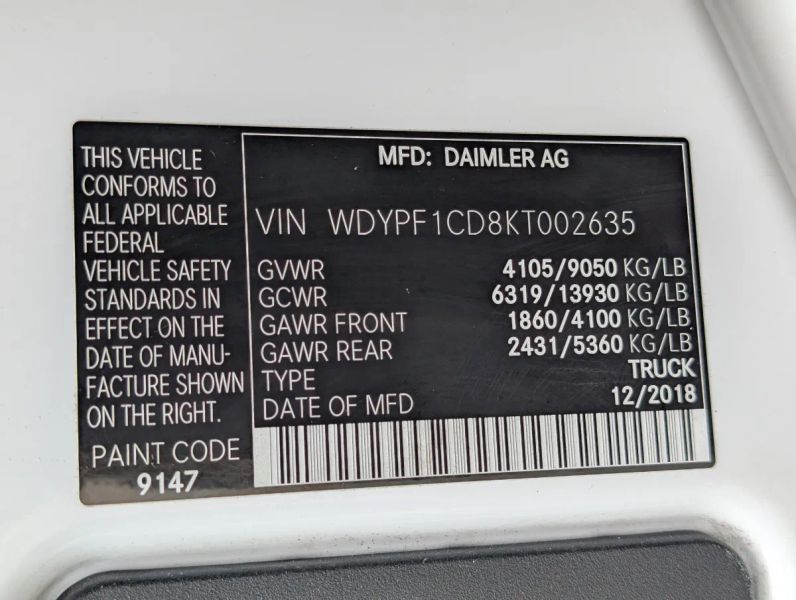 Used 2019 Freightliner Sprinter - photo 2